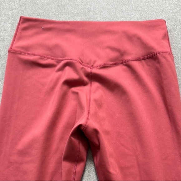 Nike Dri-FIT Peach Colored leggings - Picture 4 of 4